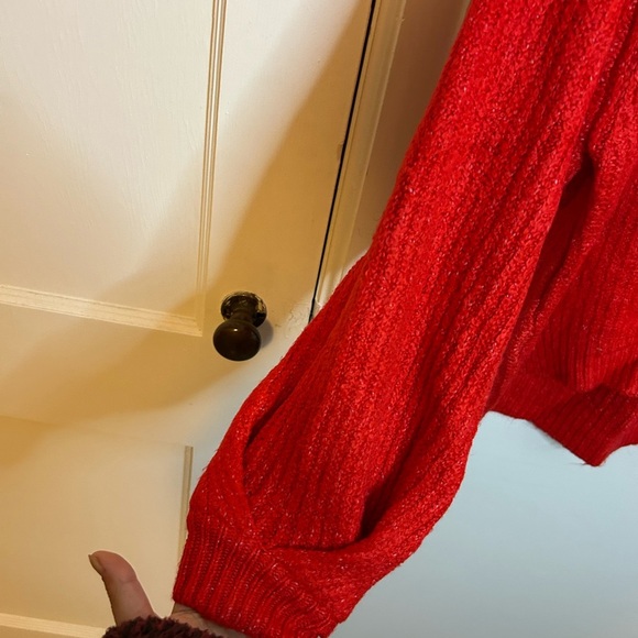 Scoop NYC Red Balloon Sleeve Sweater - Picture 5 of 5